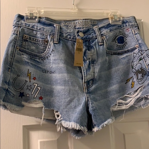 American Eagle Outfitters Pants - American Eagle printed shorts